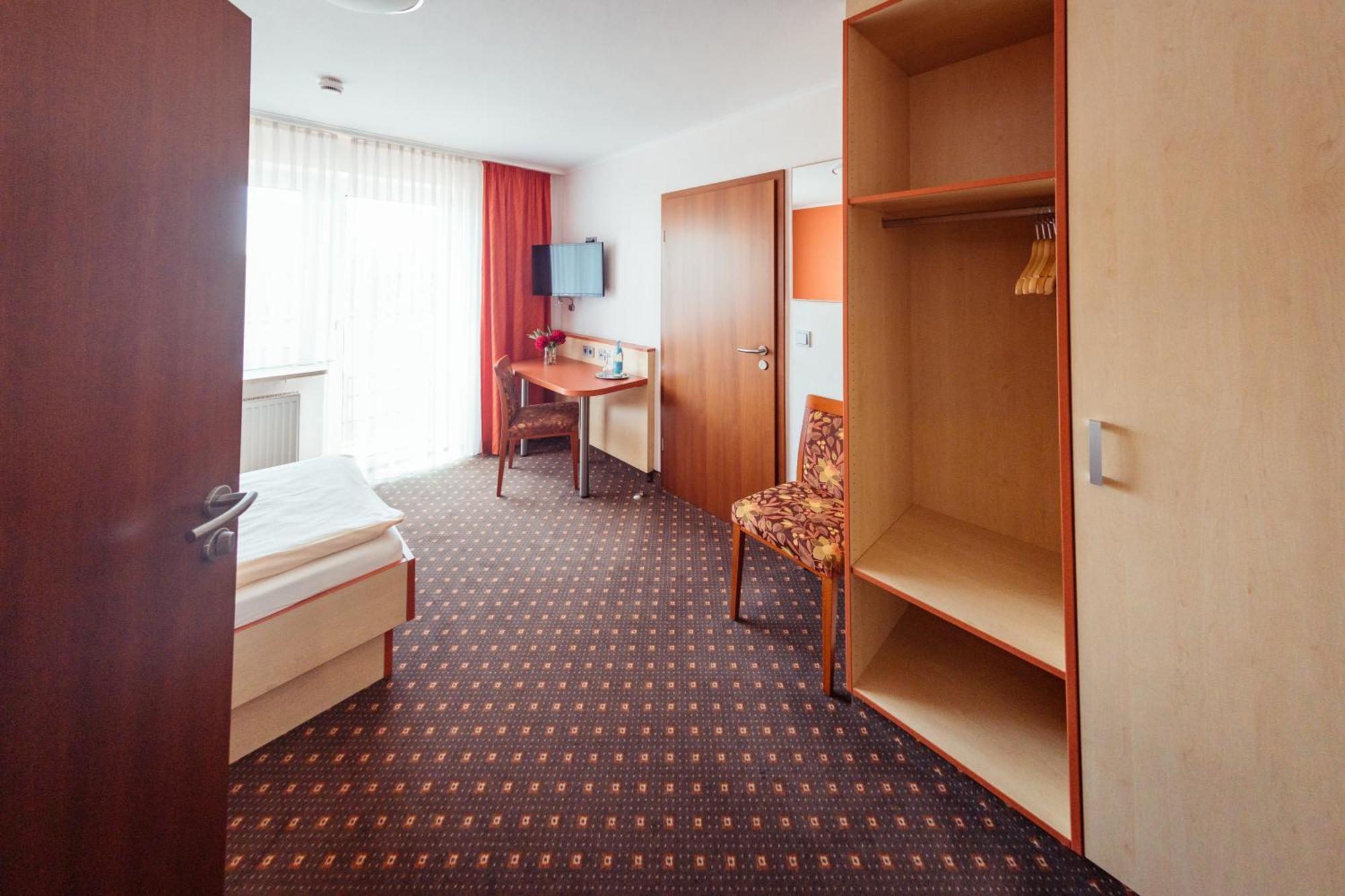 Hotel Sonnental Neusorg Eksteriør bilde